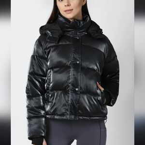 Forever 21 Metallic Sheen Puffer Jacket with Hood L